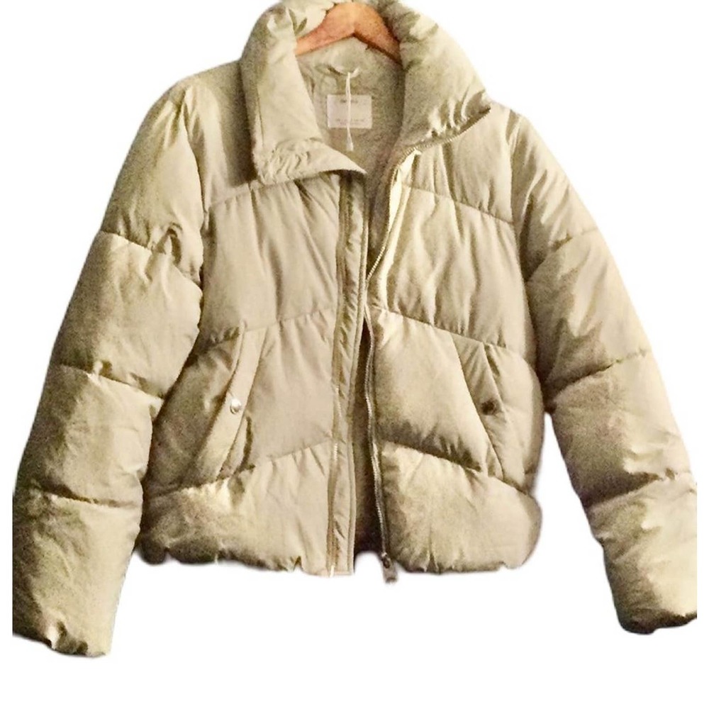 BERSHKA Womens/Girls Short Super Puffer Jacket In Mint Size Small